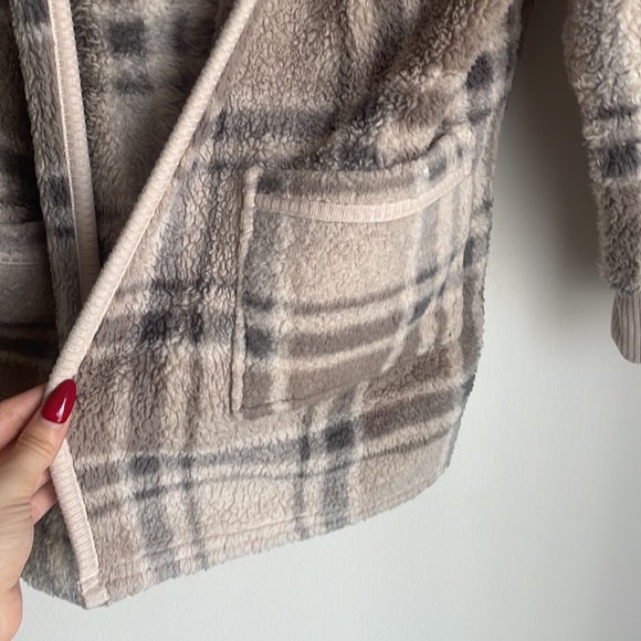 UGG Koolaburra Plaid Sherpa Cardigan - Picture 3 of 5